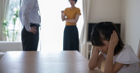 「家族を愛せない」→精神科医の答えがぐうの音も出ない正論だった！ – ニュースな本