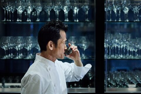 【燗酒は世界の温度を上げる！／後編】燗にすると酒のテロワールが花開く――吉田岳史（赤坂・エレヴァージュ サード）