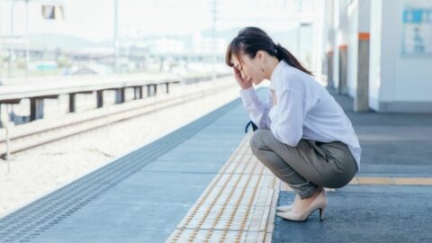若い女性教師が｢学校に行けなくなった｣深刻な訳 | 健康 | 東洋経済オンライン