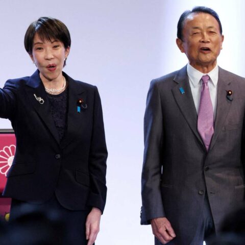 高市首相との会食で｢焼き魚定食｣を食した麻生副総裁の打算､キングメーカーで”あり続けないといけない”切実な理由 | 政治・経済・投資 | 東洋経済オンライン