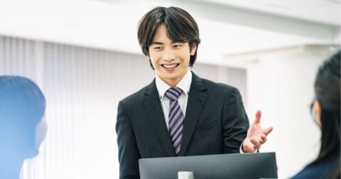 「ぼく、ホメられて伸びるタイプなんです」新入社員が何度も言ってくる→サラッと流すべきなの？ – Lifestyle Analysis