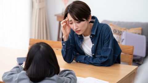 子どもの前で｢担任への不安｣を口にする親の盲点 | 東洋経済education×ICT | 東洋経済オンライン