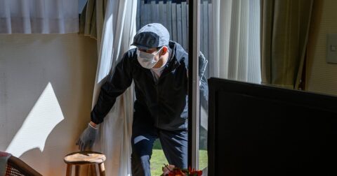 日本が世界に誇る「治安の良さ」「医療制度」が崩壊する日…「破綻のXデー」は具体的にあと何年？ – ニュースな本