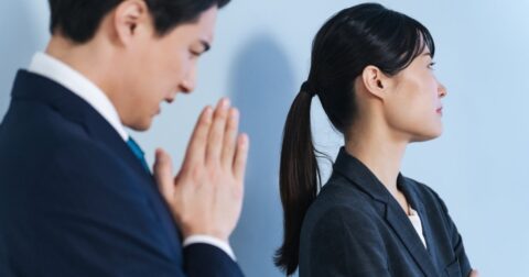 感じの悪い人は「すみません」を連発する。じゃあ、感じのいい人は？ – 気づかいの壁