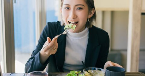 【医師が教える】認知症になりにくい人の「食事の習慣」ベスト1 – 糖毒脳
