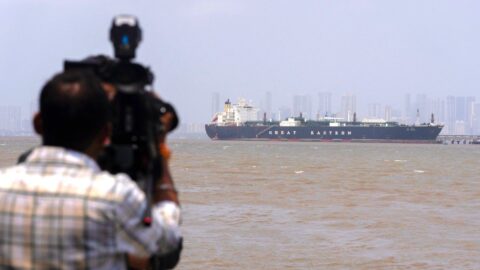 年5000億円？ホルムズ海峡｢通航料｣恒久化の恐怖 | 野口悠紀雄「経済最前線の先を見る」 | 東洋経済オンライン