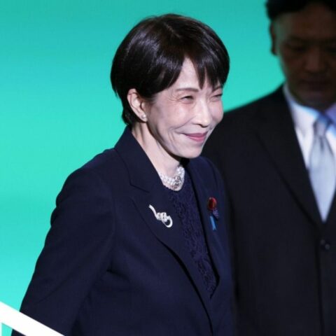 地方選”連敗”で見えてきた｢高市人気｣が抱える2つの側面､田中角栄の功罪から高市早苗が学ぶべき｢宰相の使命｣ | 政治・経済・投資 | 東洋経済オンライン