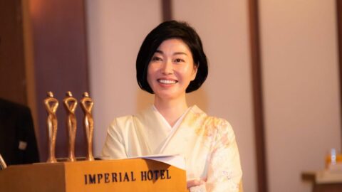 ｢ブヨブヨのおばさん｣と呼ばれ…68kg→50kg､印象コンサルへ転身！　《49歳プロ》が教える”一目置かれる外見”の作り方 | ライフ | 東洋経済オンライン