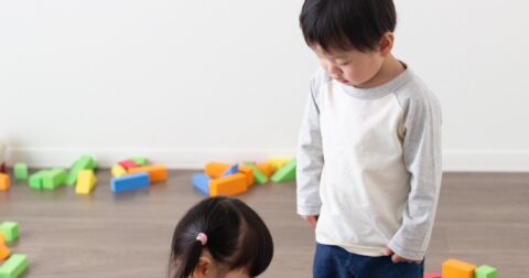 「素直に謝れる子」の親が教えている、シンプルすぎる4つのルール – まいにちがたのしくなるおやくそく できるかな？