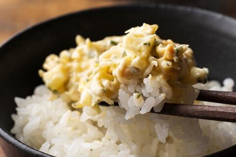 【タルタルをご飯に!?】爽やかな辛味とじゃこの食べごたえが相性抜群の”ちりめんじゃこの柚子胡椒タルタル”
