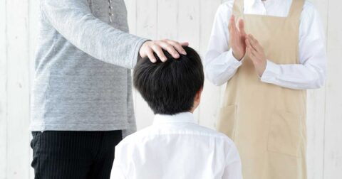 「赤ペン先生だけで大阪大学に受かりました」ほめられて人生が変わった子の共通点とは？ – 赤ペン先生のほめ方