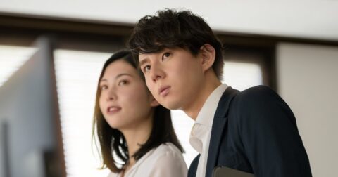戦時中でもやっていた…SNSで他人の服に口出しせずにいられない人の心理 – ニュースな本