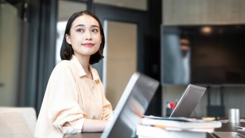 ｢『専業主婦』との結婚を希望する男性｣はわずか2％…”年収を隠す女性”は結婚できない《｢令和の婚活｣の残酷》 | ライフ | 東洋経済オンライン
