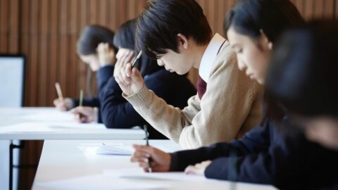 東大と京大の数学はどちらが難しい？東大合格者が語る､｢処理能力｣問う東大と｢論理を立ち上げる力｣を問う京大の差 | キャリア・教育 | 東洋経済オンライン