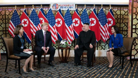 北朝鮮｢最高指導者の通訳｣はつらいよ　実力はネイティブ同等でも些細なことで左遷･更迭､炭鉱送りも | 政治・経済・投資 | 東洋経済オンライン