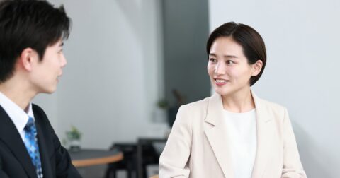 残念ですが部下に信頼されません…1on1で「アドバイスする上司」の致命的な勘違い – ニュースな本