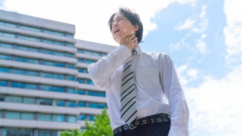｢最近まぶしい｣は危険信号…40代･50代を脅かす《白内障リスク》急増する紫外線から｢目の日焼け｣を防ぐ即効対策とは | ライフ | 東洋経済オンライン