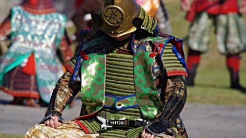 秀吉が｢左腿｣を射抜かれた阿坂城の激戦 伊勢を狙う信長に尽くす､泥臭く体を張った”天下人”の原点 | キャリア・教育 | 東洋経済オンライン