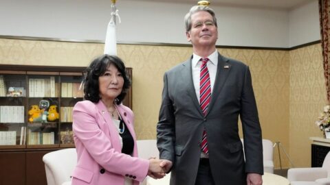 ダボスでの｢叱責｣から始まった日米の火種､ベッセント米財務長官が日本に迫る経済政策の転換と市場に漂う緊迫の正体 | 政治・経済・投資 | 東洋経済オンライン