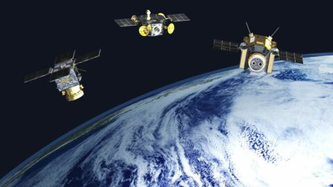 〈図解〉高度別宇宙ビジネスのホットスポットはここだ！ 低軌道衛星網には新顔が続々登場､ロケットは群雄割拠の時代へ | ビジネス | 東洋経済オンライン