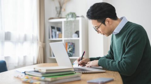 ｢キャリアアップのため｣の学びが裏目に　専門知識を磨くほど｢使いにくい｣と言われる理由　経営層が欲しがる人の特徴は | ライフ | 東洋経済オンライン