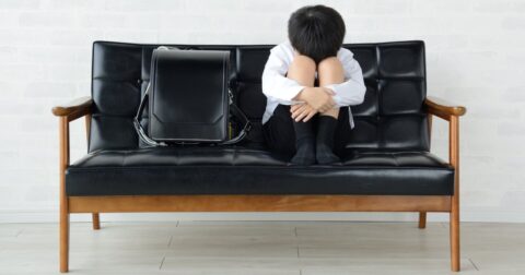 【子どもが弱っている時】「慰める」でも「放置」でもない、第3の接し方とは – メンタル養生