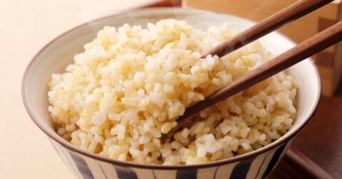 常に「ダルい」と感じる人が1日1回摂りたい“茶色い食べ物” – 疲れやすいオトナ女子を救う あなたの食習慣を変える100の提案