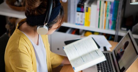 「ほんとうに勉強が好きな人」と「歌舞伎町No.1ホスト」に共通する、賢すぎる戦略 – 脱スマホ術