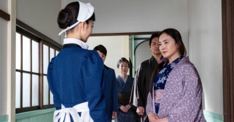 ほほ笑む飯尾和樹！地味な存在感でも「いてくれてよかった」と感じたワケ〈風、薫る第41回〉 – 続・続朝ドライフ