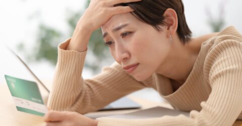 「本当に必要なの？」「我慢すべき」月収63万円、貯金4800万円の夫が専業主婦の妻に課した「月25万円ルール」の〈大きすぎる代償〉 – “残念サラリーマン”のお金相談所