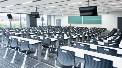 AI時代に問われる日本の大学の存在理由とは何か…低コストで幅広く知識を伝達するやり方はこのままでいいのか | 政治・経済・投資 | 東洋経済オンライン