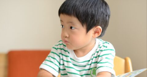 【大人でもできない】「人の話を最後まで聞ける子」の親が教えていた、4つのルール – まいにちがたのしくなるおやくそく できるかな？