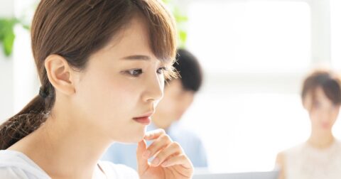 あなたの違和感は正しい。「誰とも目が合わない打ち合わせ」はなぜ生まれるか – 組織の違和感 結局、リーダーは何を変えればいいのか？