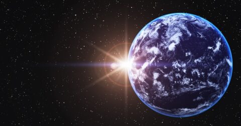 地球の自転が異常に減速していると判明！ 迫る人類滅亡の危機