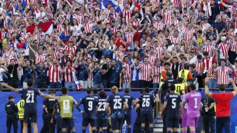 パラグアイ､強豪ドイツをPKで撃破…サッカーW杯大金星で30日を臨時の祝日とすることを発表 | ライフ | 東洋経済オンライン