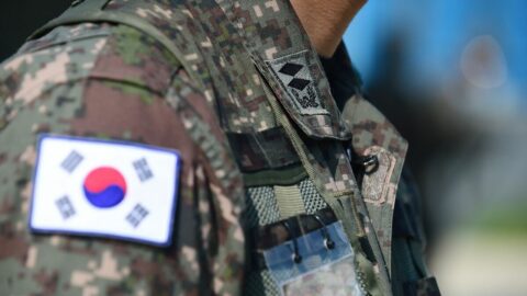 ｢国のため戦うか？｣日本13％､韓国67％の衝撃。｢日韓関係の現在地｣とは？　澤田克己×みたらし加奈対談（前編） | 政治・経済・投資 | 東洋経済オンライン