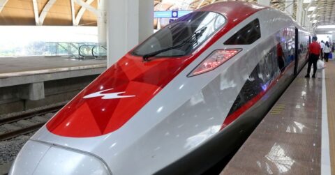 「インドネシアは日本の新幹線を選ぶべきだった」と言う人が知らない、中国高速鉄道が東南アジアで苦戦する本当の理由 – News&Analysis