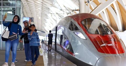 インドネシア高速鉄道だけじゃなかった…！東南アジアで次々苦境、中国主導の「3大ダメ構造」とは？ – News&Analysis