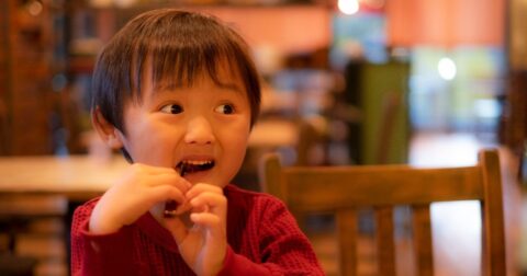 「話がつまらない人」の特徴・ワースト1 – 小学生でもできる言語化