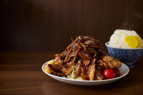 【肉とにんにくの黄金コンビ】圧倒的な旨味と食べごたえで、食いしん坊を唸らせる「中華立波」の”にくにんにくにく”レシピ