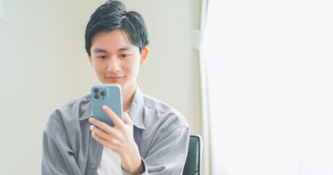 「無料でYouTubeやSNSを見る人」が気づかずに払っている、痛すぎる代償 – 脱スマホ術