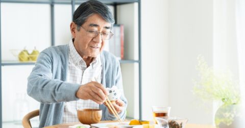 【医師が教える】70歳を過ぎて「体重が減った」人が注意すべき食べ物 – 医者が教える 栄養学的に正しい最高の食事術
