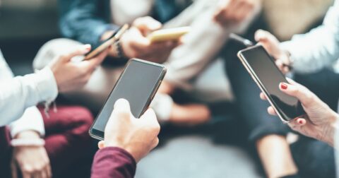 誰もがスマホで「人生14年分」を溶かす理由。こんなの気づけるわけない… – 脱スマホ術
