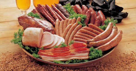 【医師が教える】「加工肉は危ない」と信じている人が気をつけるべきこと – 医者が教える 栄養学的に正しい最高の食事術