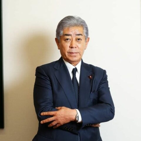 ｢売国｣と590万回も叩かれた岩屋毅議員が激白､ネットのデマに歪められる民主主義の危機に｢保守政治家｣が取るべき道 | 政治・経済・投資 | 東洋経済オンライン