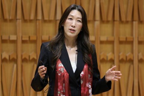 武田薬品工業ジュリー･キム新CEO｢ROE5%達成は2～3年以内を目指す｣ | 政治・経済・投資 | 東洋経済オンライン