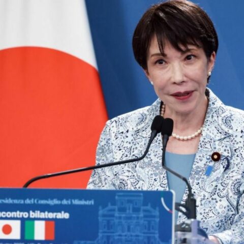 おぼれる高市首相はW杯にすがる？ ｢前代未聞の陳述書提出｣で終盤国会は大混乱､身内も冷笑する自業自得の大ピンチ図鑑 | 政治・経済・投資 | 東洋経済オンライン