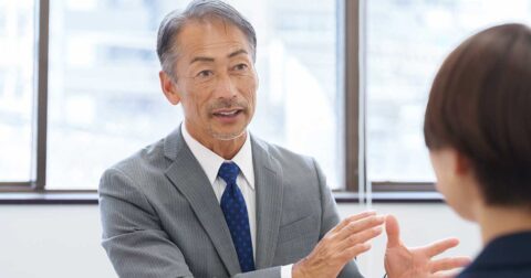 部下をモヤモヤさせるダメな上司の残酷なすれ違い – 伝え方ひとつで部下が動き出す 上司の「コミュ力」大全