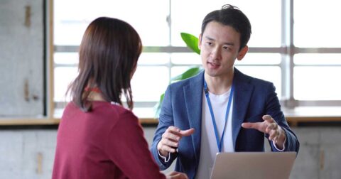ミーティングの「最初の3分の1」で優秀な上司がやっていること・ベスト1 – 伝え方ひとつで部下が動き出す 上司の「コミュ力」大全