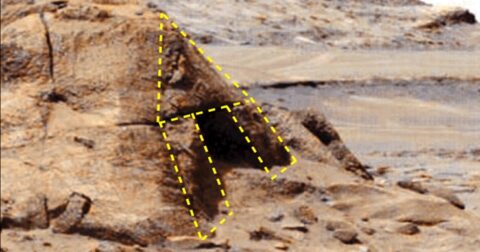 NASAの火星探査機が“地下施設への入口”を激撮!? 異星人と古代火星文明の存在を示す決定的証拠か